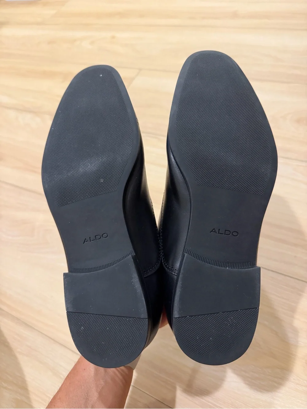 Aldo Men's Black Leather Cap-Toe Oxford Dress Shoes